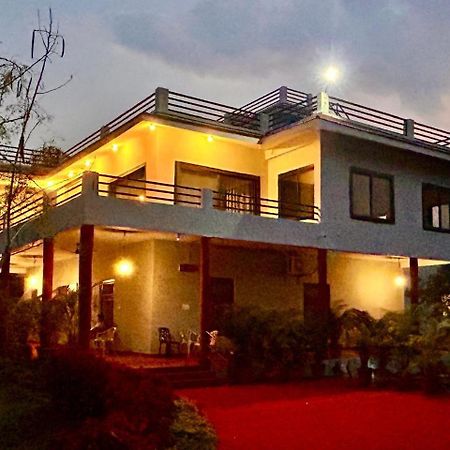 The English Gaon 4 Bhk Bhopal Exterior photo